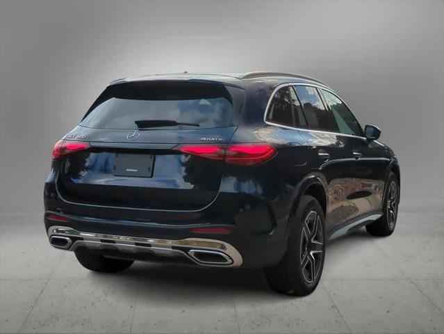 new 2024 Mercedes-Benz GLC 300 car, priced at $58,995