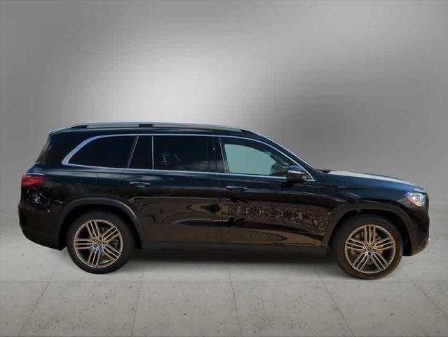 new 2025 Mercedes-Benz GLS 450 car, priced at $92,490