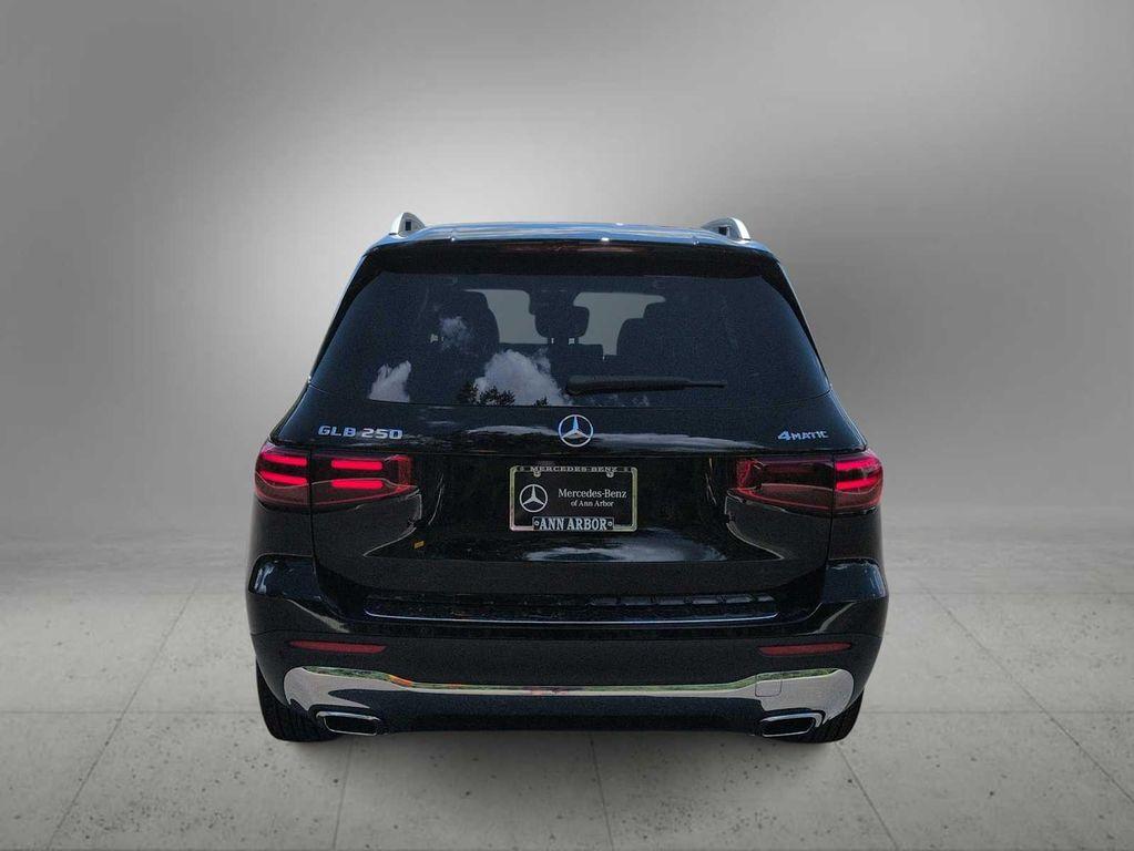 new 2026 Mercedes-Benz GLB 250 car, priced at $51,630