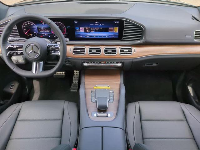 new 2025 Mercedes-Benz GLS 450 car, priced at $91,115