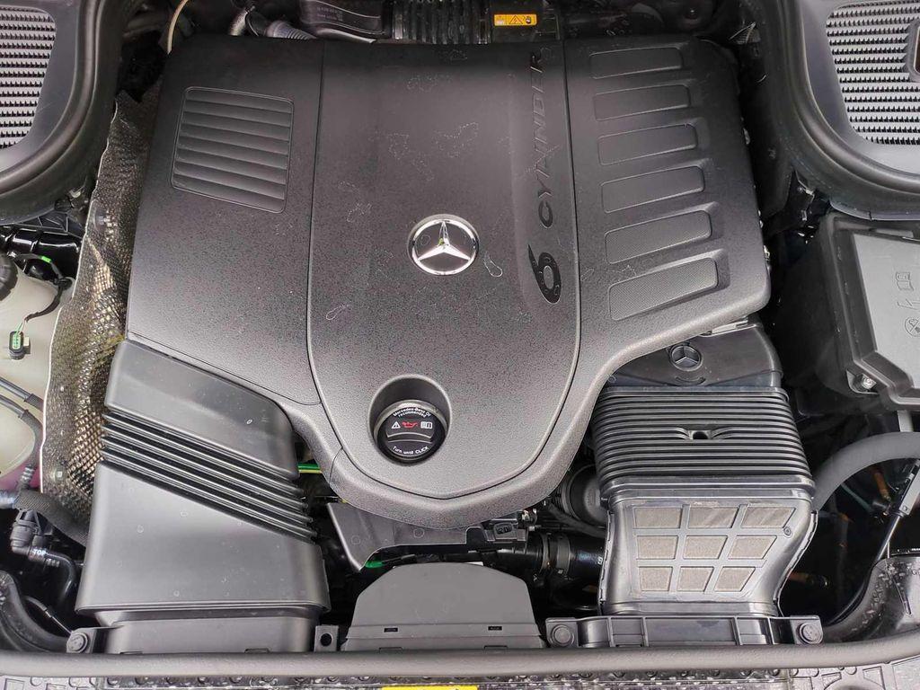 new 2025 Mercedes-Benz GLS 450 car, priced at $91,945