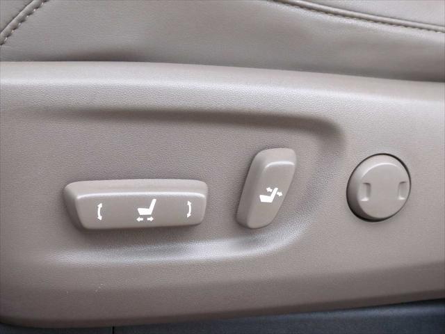 used 2022 Lexus GX 460 car, priced at $48,999