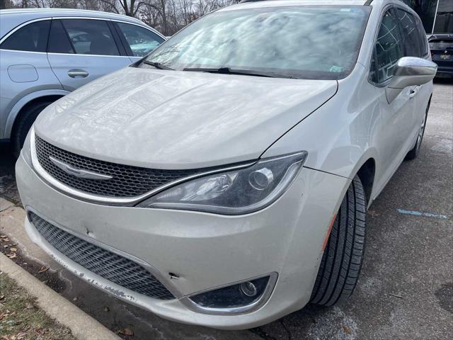 used 2020 Chrysler Pacifica car, priced at $19,186