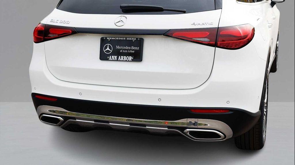 new 2026 Mercedes-Benz GLC 300 car, priced at $59,020