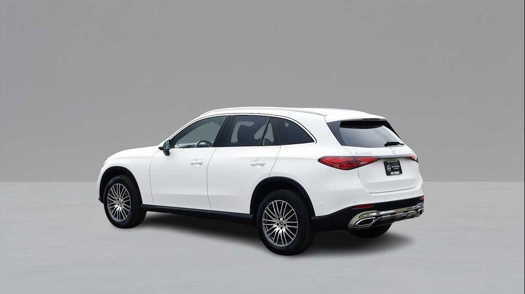 new 2026 Mercedes-Benz GLC 300 car, priced at $59,020