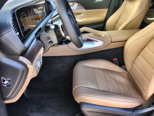 new 2025 Mercedes-Benz GLS 450 car, priced at $98,905