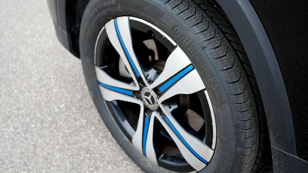 used 2022 Mercedes-Benz EQB 300 car, priced at $28,579