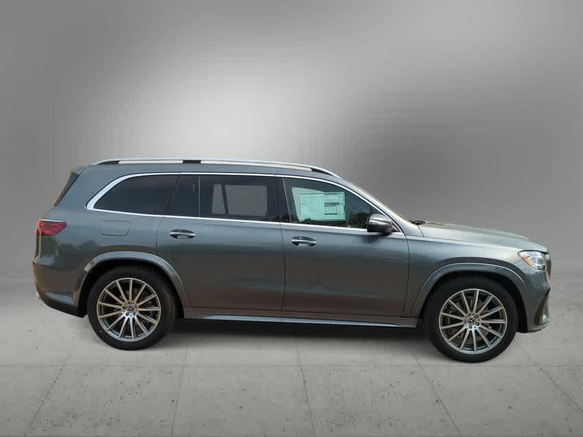 new 2025 Mercedes-Benz GLS 450 car, priced at $96,495