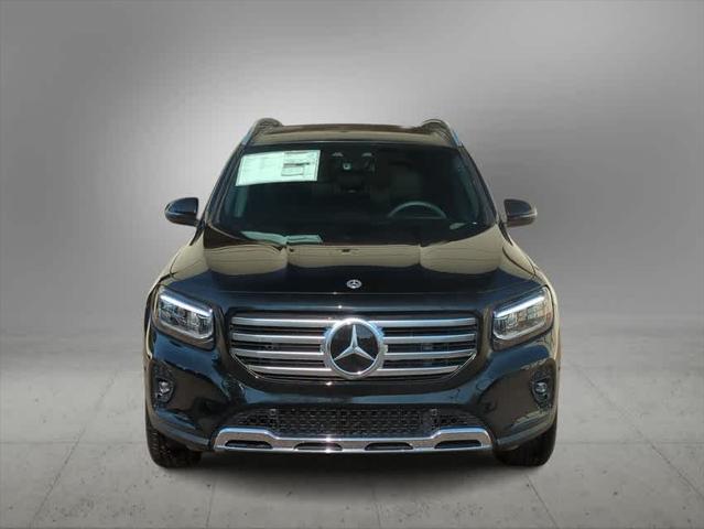 new 2024 Mercedes-Benz GLB 250 car, priced at $53,215