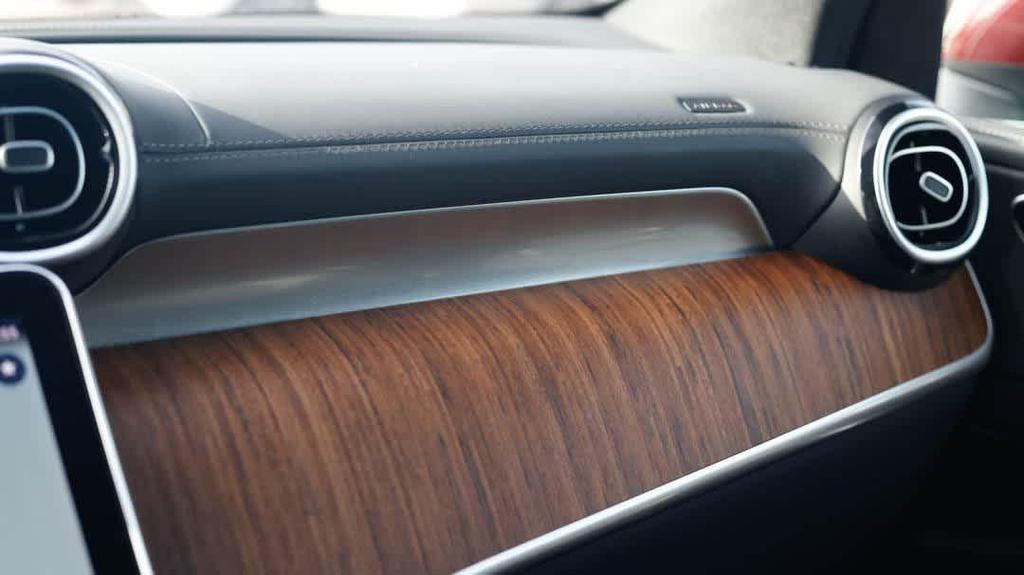 used 2023 Mercedes-Benz GLC 300 car, priced at $41,965