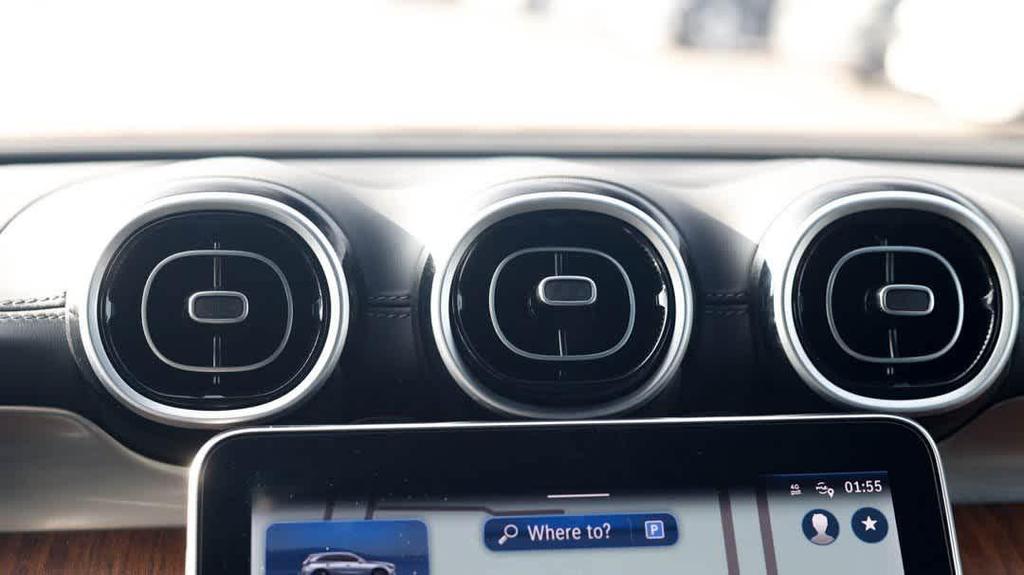 used 2023 Mercedes-Benz GLC 300 car, priced at $41,965