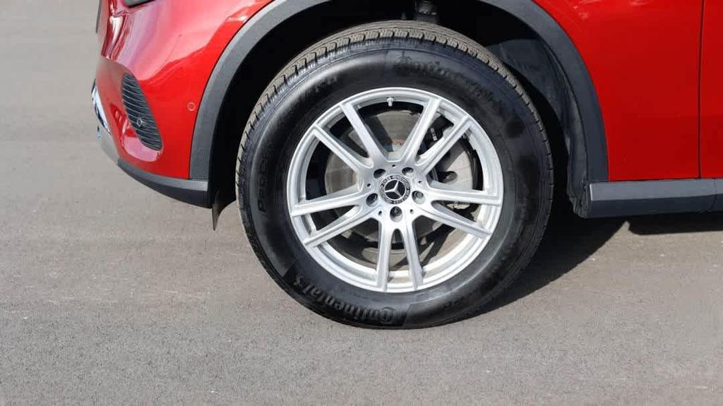 used 2023 Mercedes-Benz GLC 300 car, priced at $41,965