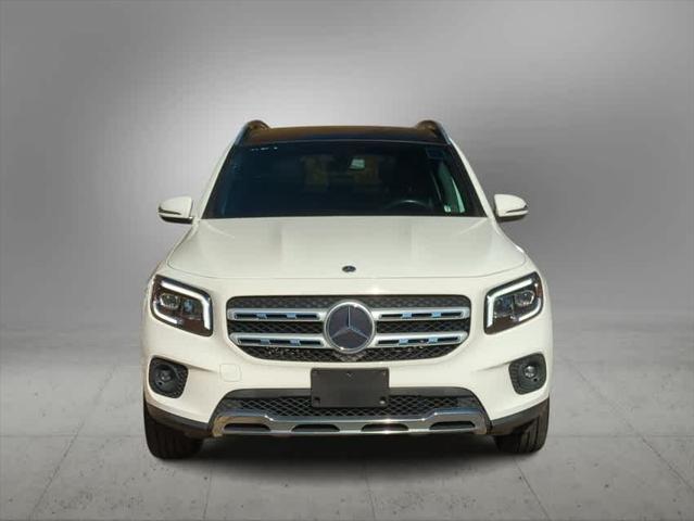 used 2021 Mercedes-Benz GLB 250 car, priced at $28,131