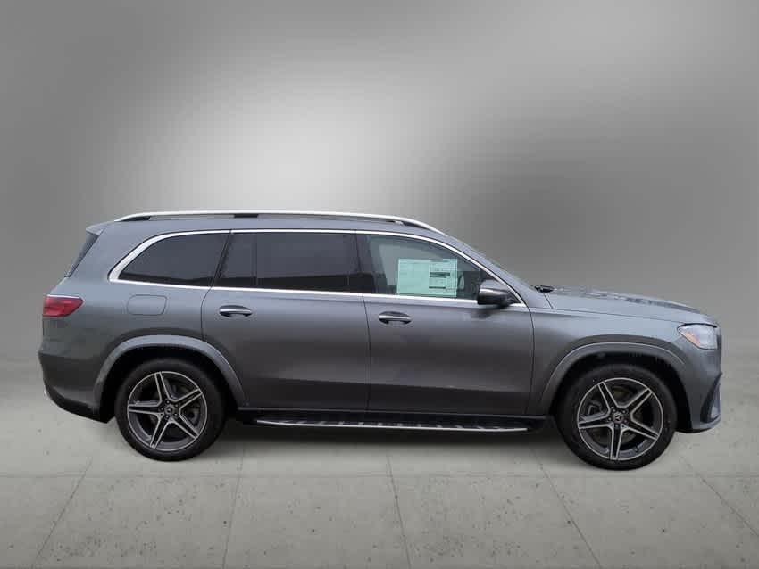 new 2025 Mercedes-Benz GLS 450 car, priced at $95,685