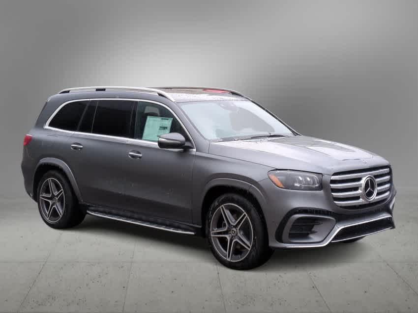 new 2025 Mercedes-Benz GLS 450 car, priced at $95,685