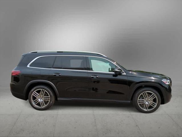 new 2025 Mercedes-Benz GLS 450 car, priced at $91,945