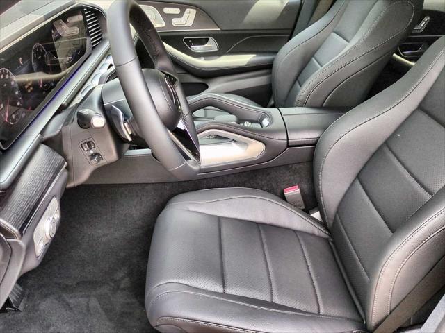 new 2025 Mercedes-Benz GLS 450 car, priced at $91,945
