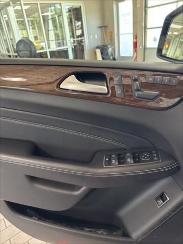 used 2013 Mercedes-Benz M-Class car, priced at $13,999