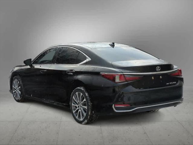 used 2021 Lexus ES 250 car, priced at $28,152