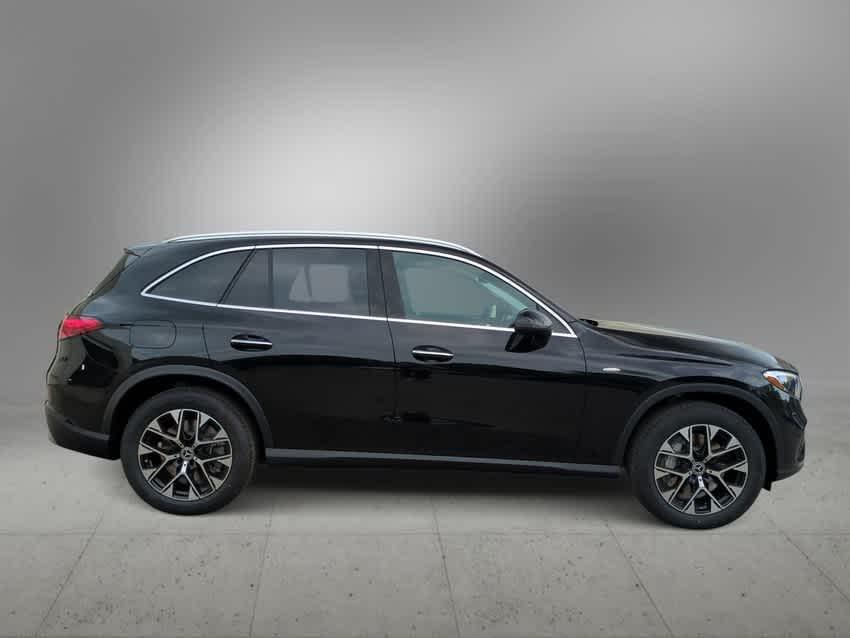 new 2025 Mercedes-Benz GLC 350e car, priced at $63,650