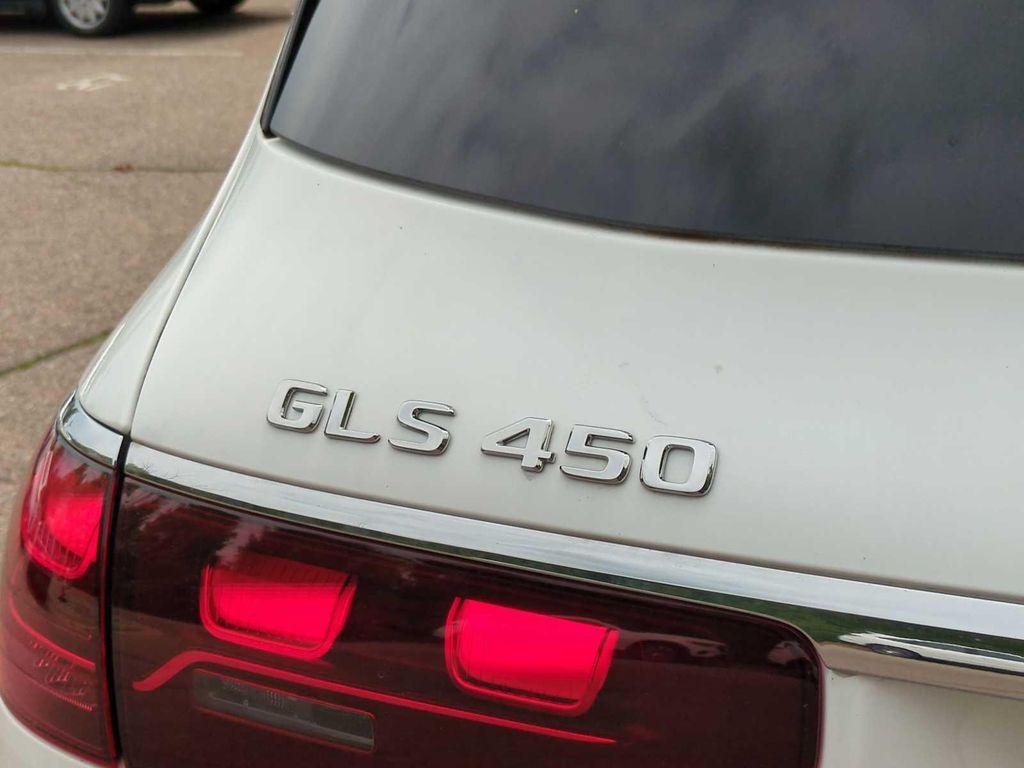 new 2025 Mercedes-Benz GLS 450 car, priced at $91,945