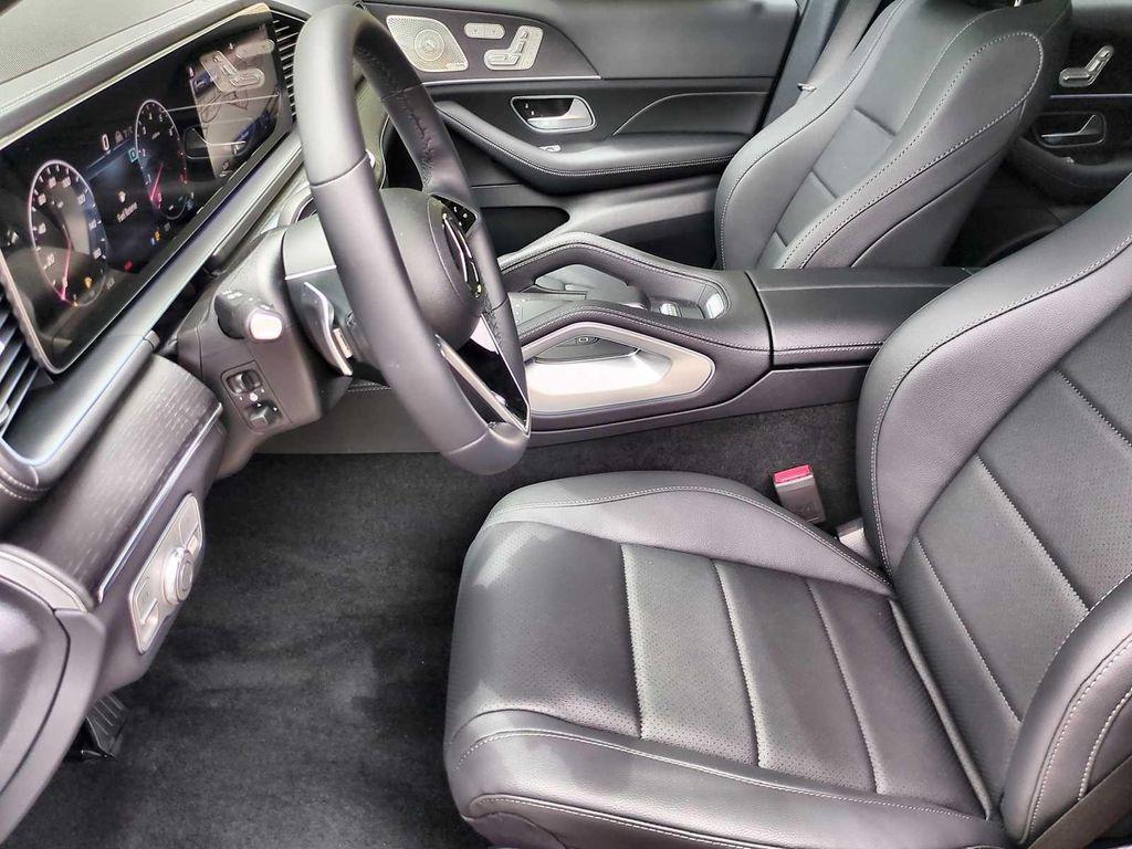 new 2025 Mercedes-Benz GLS 450 car, priced at $91,945