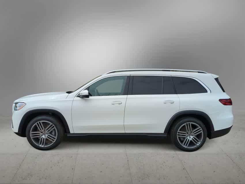 new 2025 Mercedes-Benz GLS 450 car, priced at $91,945