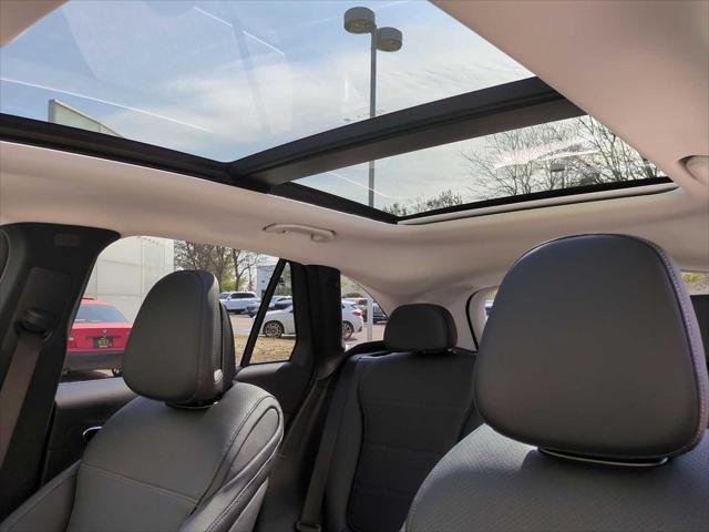 new 2025 Mercedes-Benz GLC 350e car, priced at $66,950