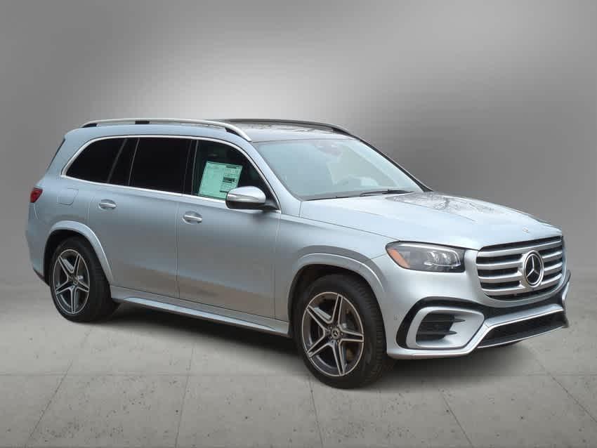 new 2025 Mercedes-Benz GLS 450 car, priced at $95,365