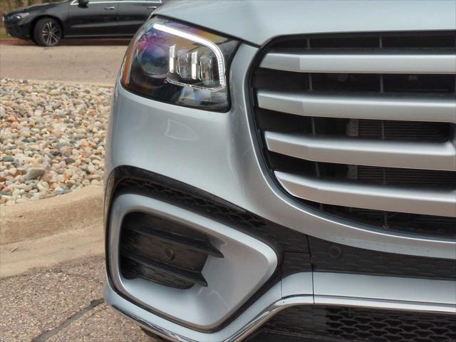 new 2025 Mercedes-Benz GLS 450 car, priced at $95,365