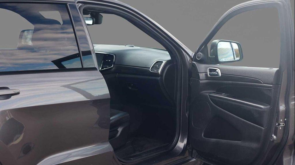 used 2019 Jeep Grand Cherokee car, priced at $18,546