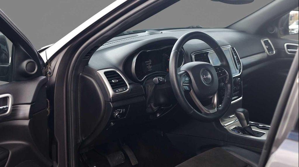 used 2019 Jeep Grand Cherokee car, priced at $18,546