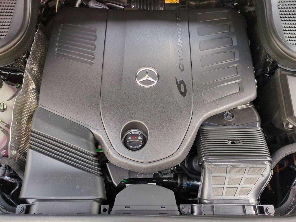 new 2025 Mercedes-Benz GLS 450 car, priced at $97,375