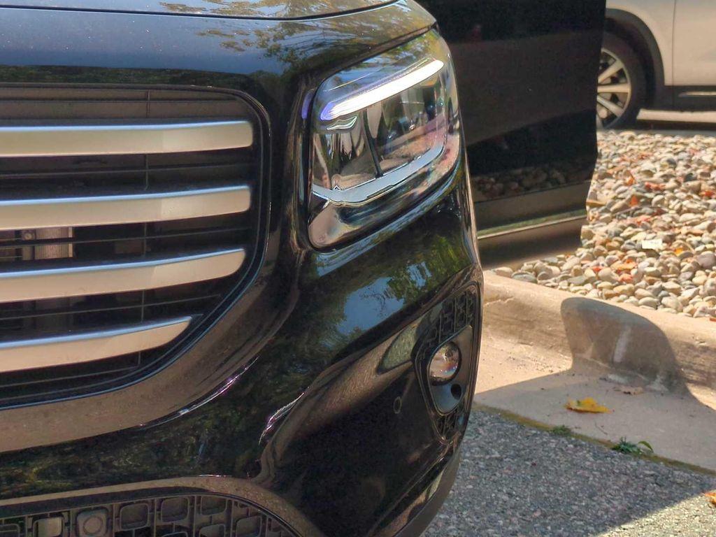 used 2025 Mercedes-Benz GLB 250 car, priced at $44,888