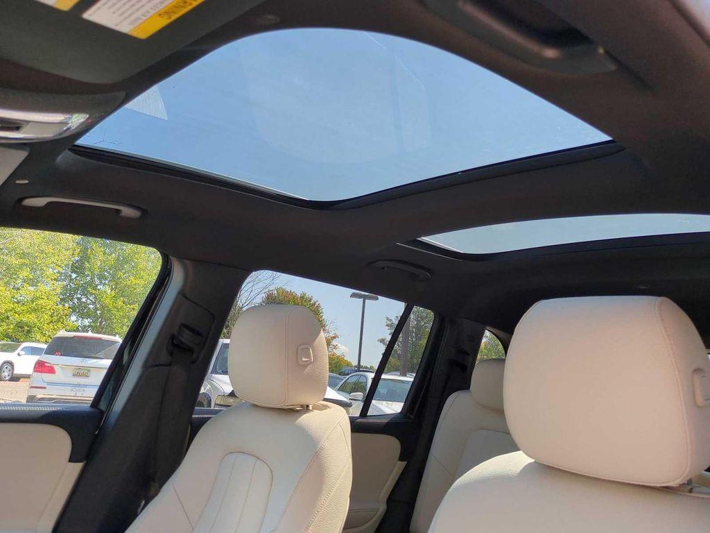 used 2025 Mercedes-Benz GLB 250 car, priced at $44,888