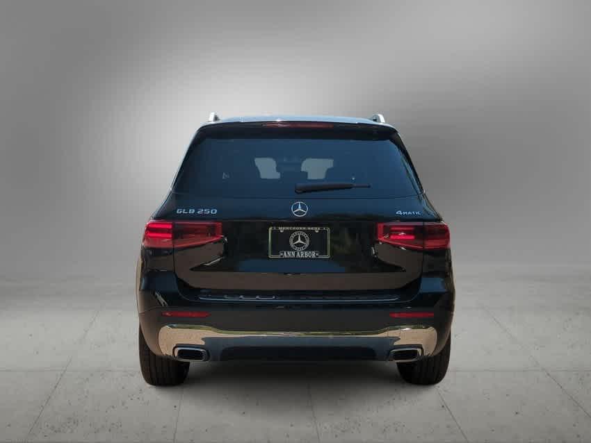 used 2025 Mercedes-Benz GLB 250 car, priced at $44,888
