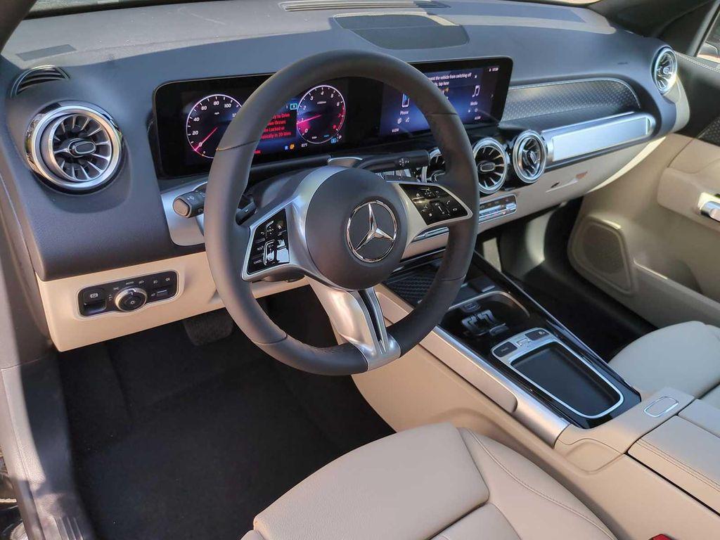 used 2025 Mercedes-Benz GLB 250 car, priced at $44,888