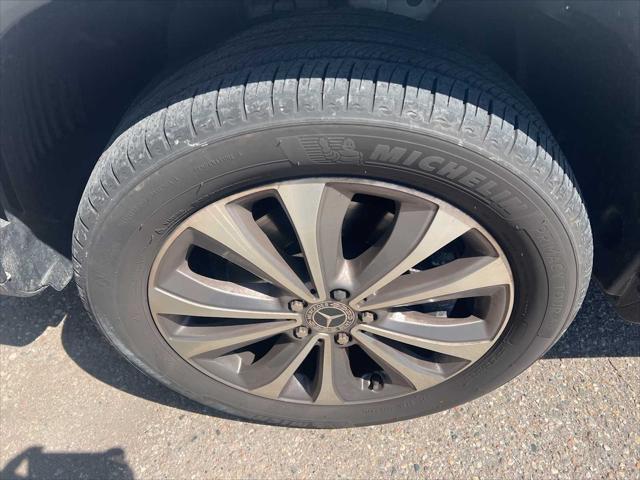 used 2022 Mercedes-Benz GLE 350 car, priced at $46,999
