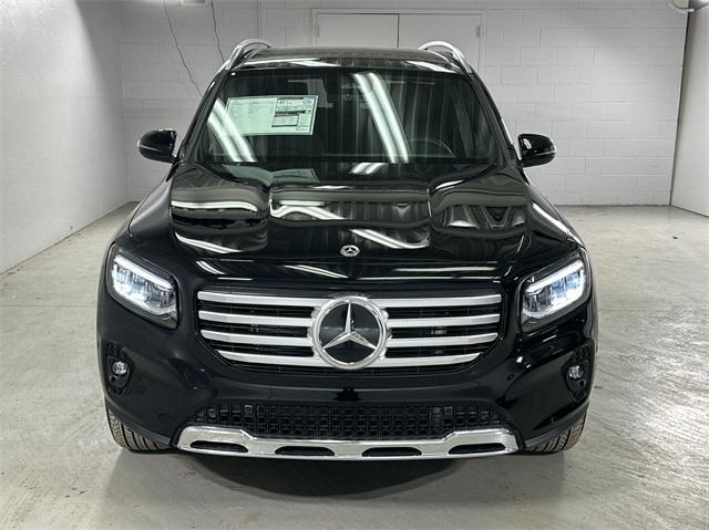 new 2024 Mercedes-Benz GLB 250 car, priced at $50,325