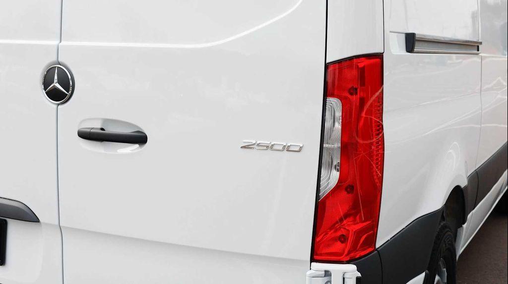new 2026 Mercedes-Benz Sprinter 2500 car, priced at $64,913