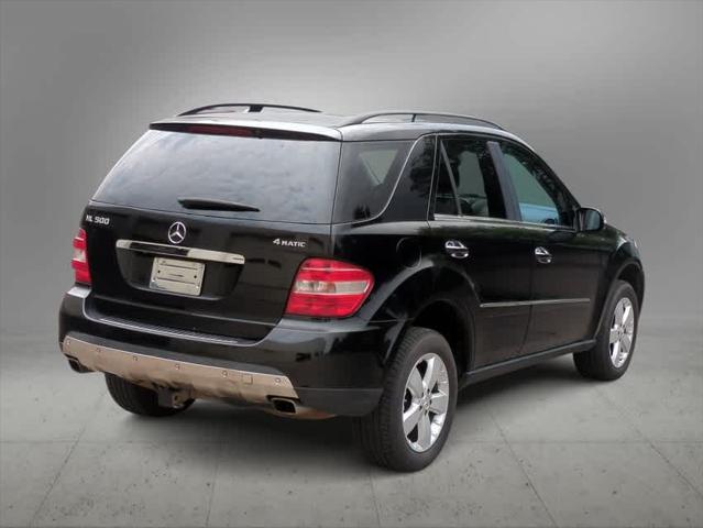 used 2007 Mercedes-Benz M-Class car, priced at $8,100