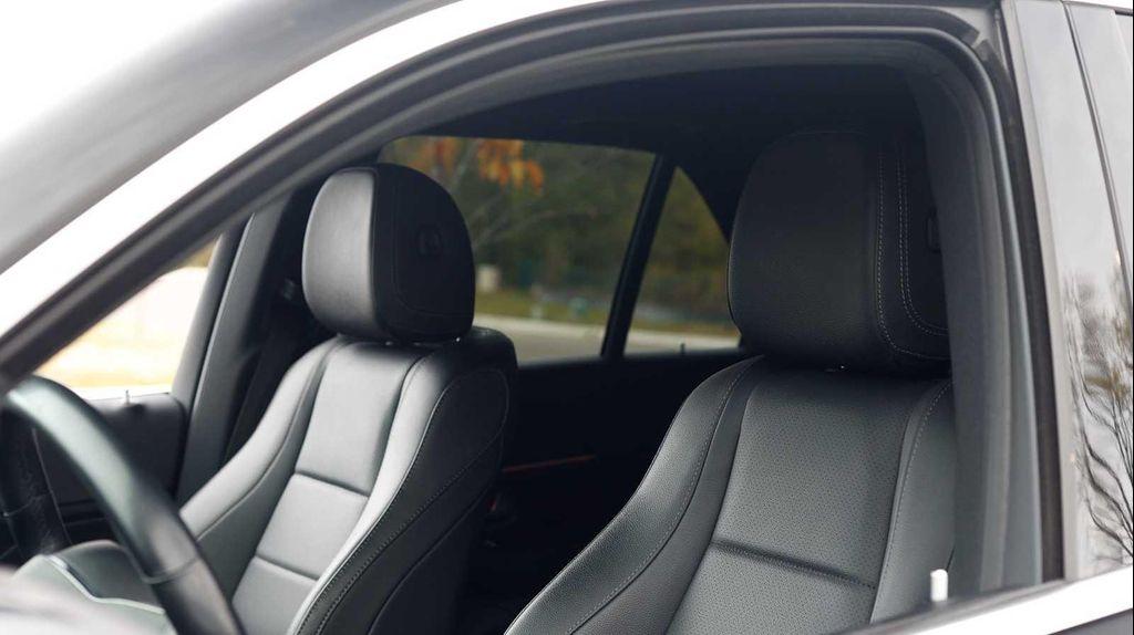 used 2022 Mercedes-Benz GLE 350 car, priced at $42,468