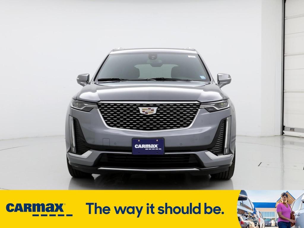 used 2021 Cadillac XT6 car, priced at $32,998