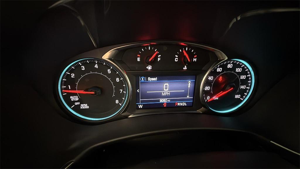 used 2024 Chevrolet Equinox car, priced at $25,725