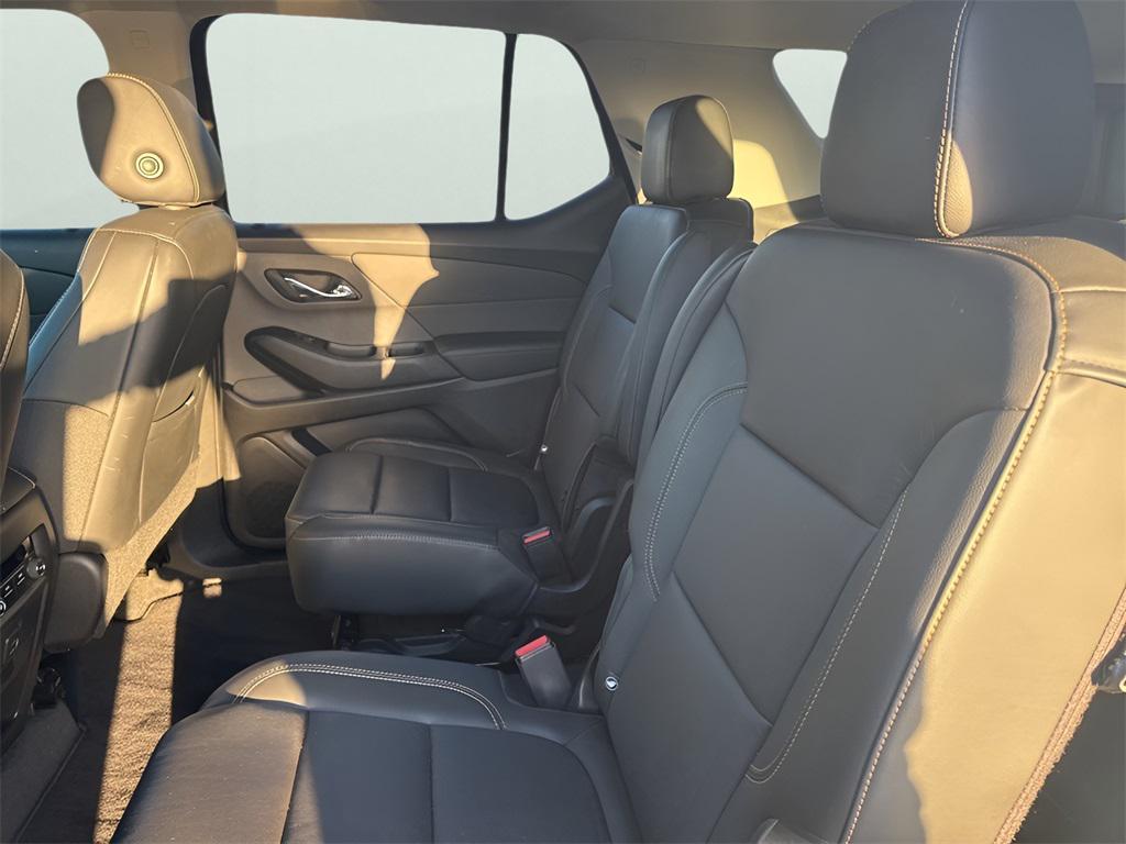 used 2020 Chevrolet Traverse car, priced at $22,824
