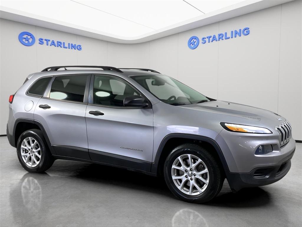 used 2016 Jeep Cherokee car, priced at $10,895