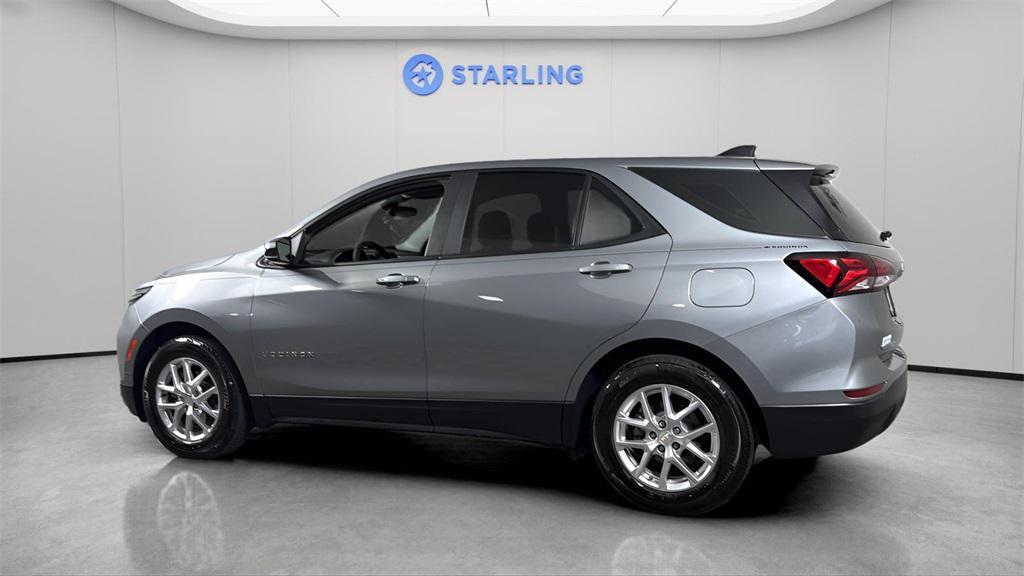 used 2023 Chevrolet Equinox car, priced at $18,994
