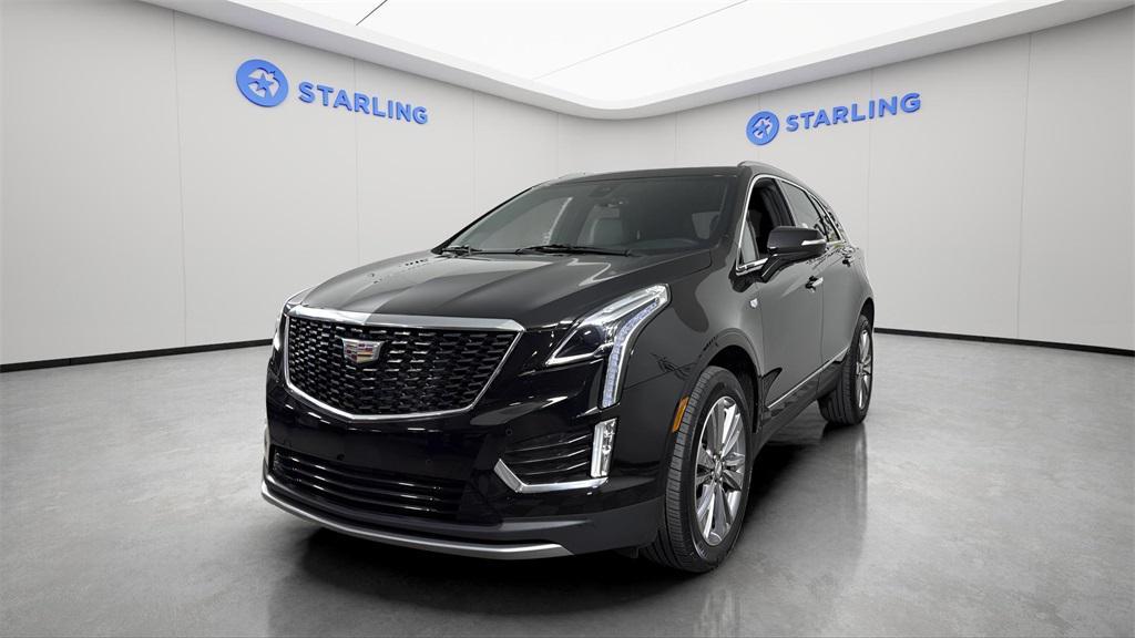 used 2025 Cadillac XT5 car, priced at $39,470