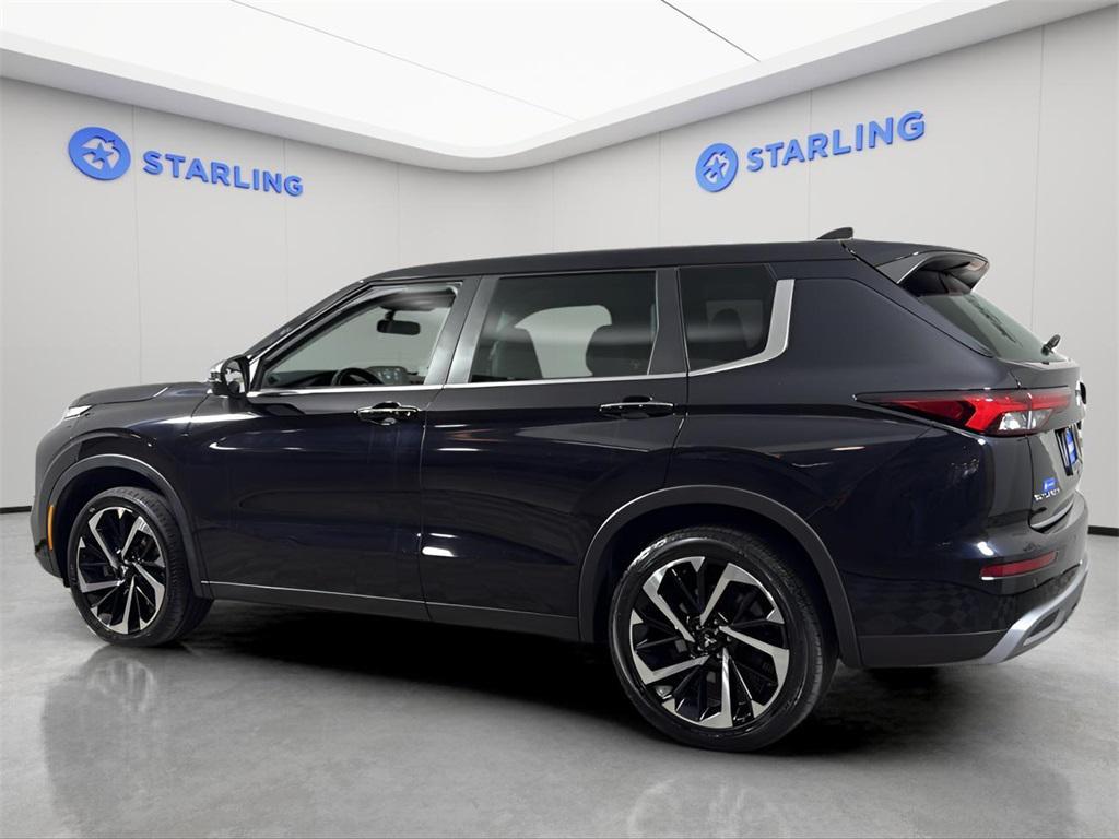 used 2023 Mitsubishi Outlander car, priced at $22,650