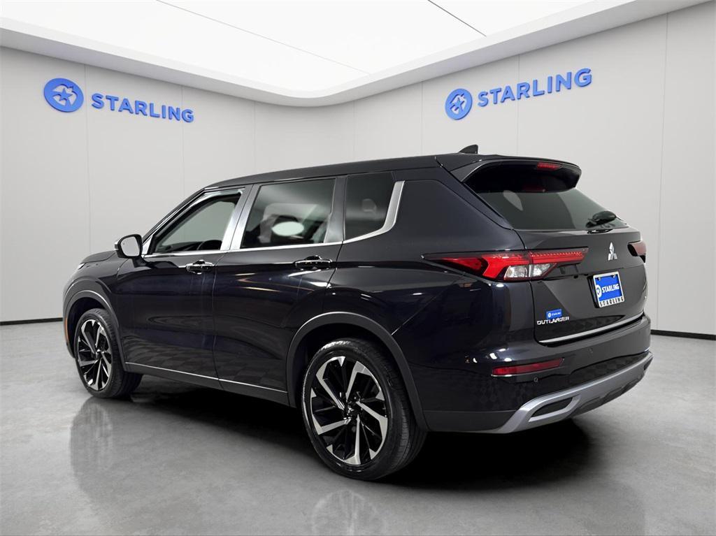 used 2023 Mitsubishi Outlander car, priced at $22,650